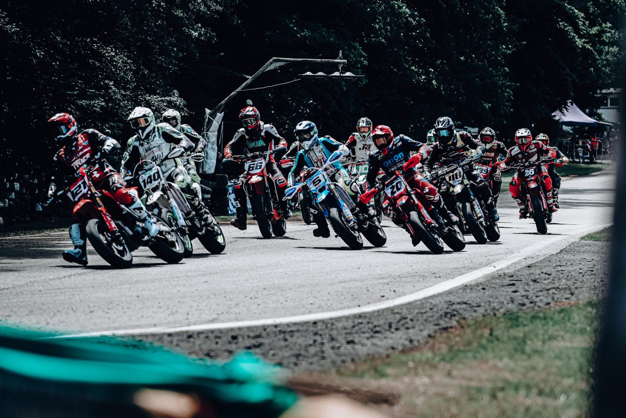 OPEN MČR Supermoto se přesouvá do Vysokého Mýta